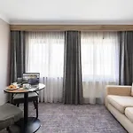 Отель Rochestown 4*