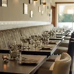 Отель Rochestown 4*