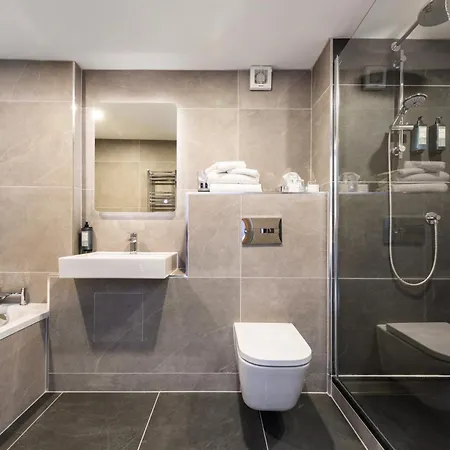 Rochestown 3* Dún Laoghaire