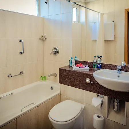 Rochestown 4* 던레러