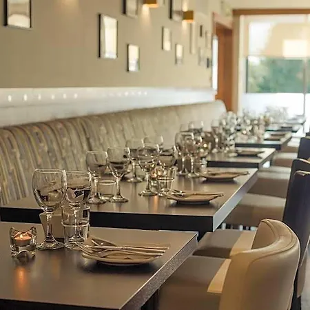 Hotel Rochestown 4*