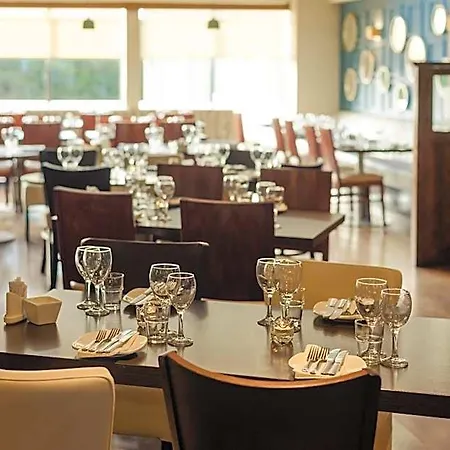 Rochestown Hotel