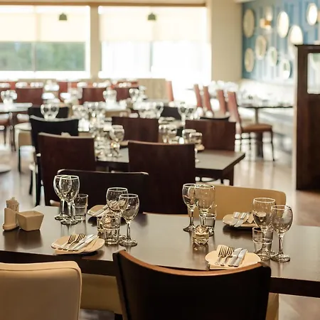 Hotel Rochestown 3*