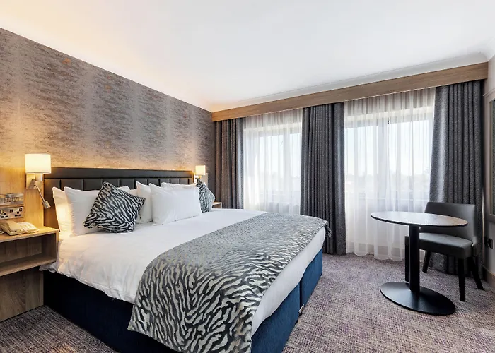 Rochestown Hotell 4*